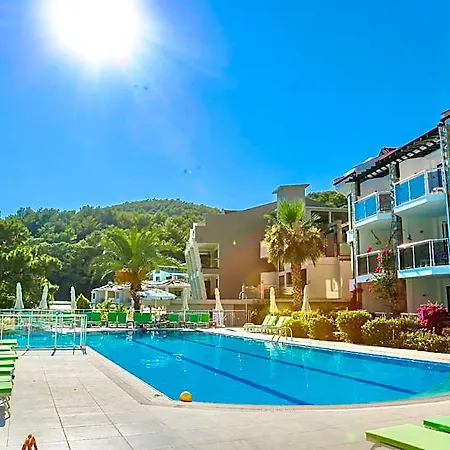 Otel Tropical Deluxe 4*